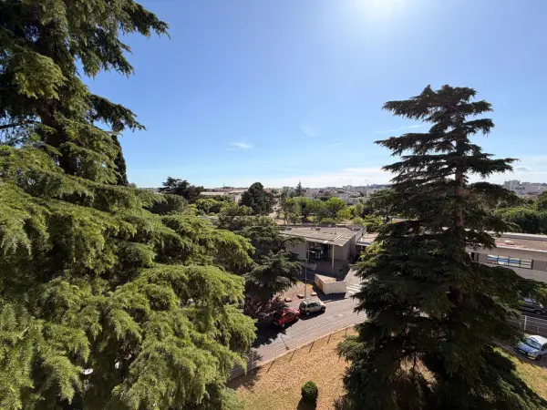 Nîmes 30000 – Vente appartement 4&nbsp;pièces 3&nbsp;chambres