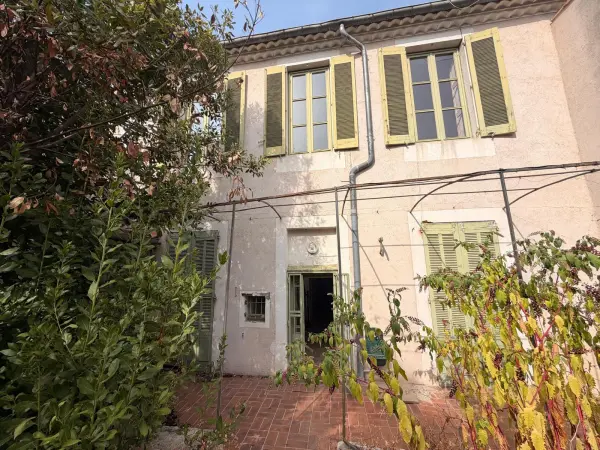 Nîmes 30000 – Vente maison/villa 7&nbsp;pièces 6&nbsp;chambres