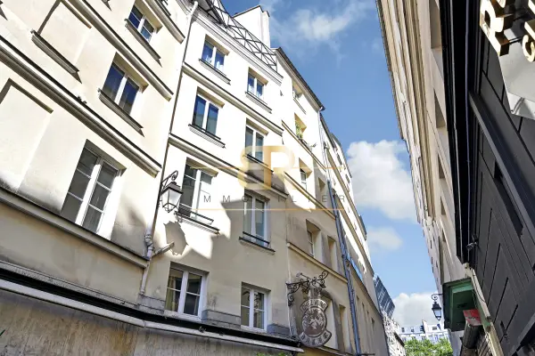 Paris 75001 – Vente appartement 1&nbsp;pièce 1&nbsp;chambre
