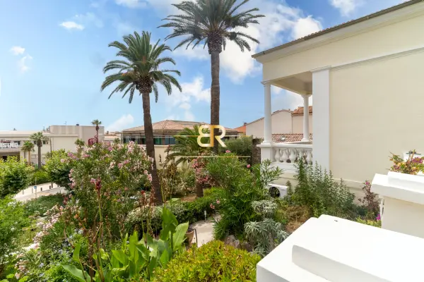 Bandol 83150 – Vente maison/villa 8&nbsp;pièces 4&nbsp;chambres