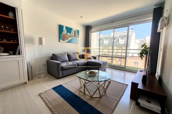 Paris 75015 – Vente appartement 2&nbsp;pièces 1&nbsp;chambre