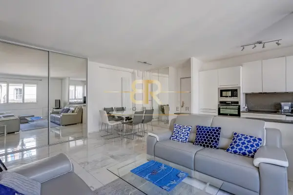 Paris 75017 – Vente de prestige appartement 3&nbsp;pièces 2&nbsp;chambres