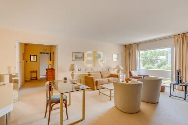 Paris 75015 – Vente appartement 3&nbsp;pièces 2&nbsp;chambres