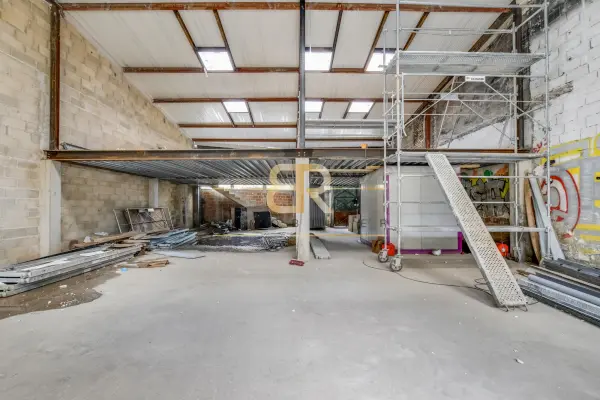 Montreuil 93100 – Location local
