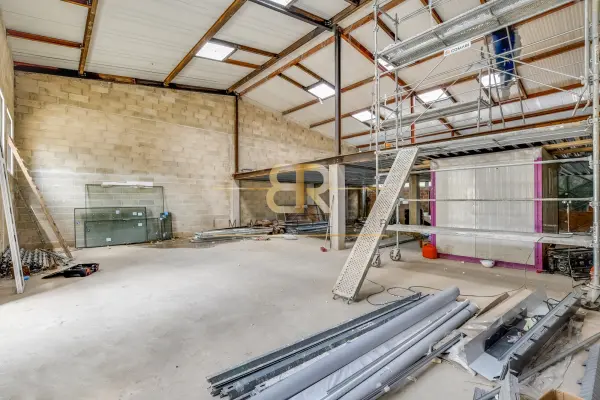 Montreuil 93100 – Location local