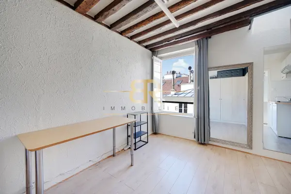 Paris 75001 – Vente appartement 1&nbsp;pièce 1&nbsp;chambre