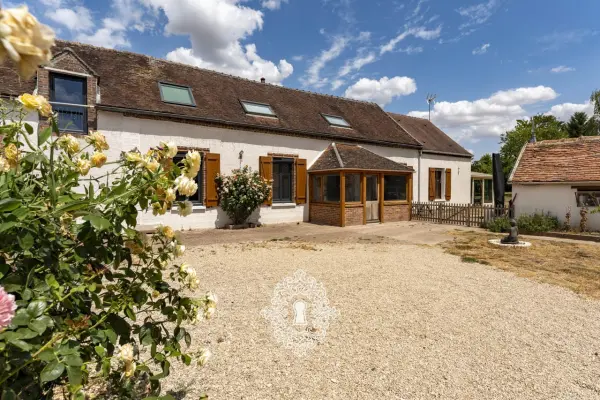 Bray-sur-Seine 77480 – Vente maison/villa 8&nbsp;pièces 3&nbsp;chambres
