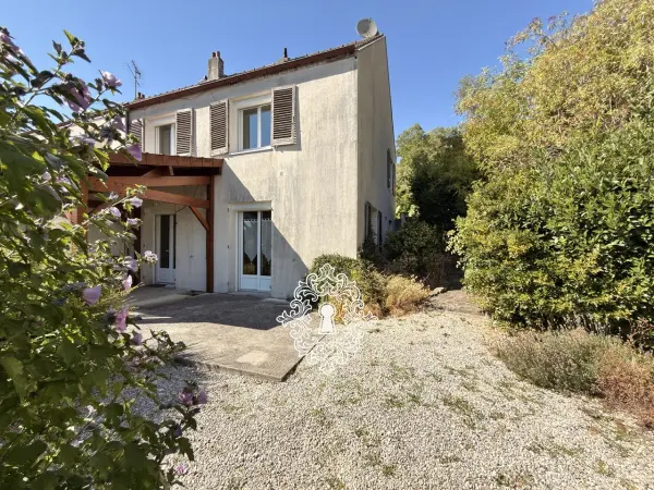 Donnemarie-Dontilly 77520 – Vente maison/villa 5&nbsp;pièces 4&nbsp;chambres