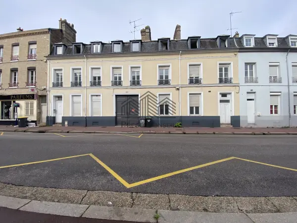 Elbeuf 76500 – Vente immeuble 13&nbsp;pièces 13&nbsp;chambres