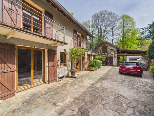 Aix-les-Bains 73100 – Vente maison/villa 9&nbsp;pièces 7&nbsp;chambres