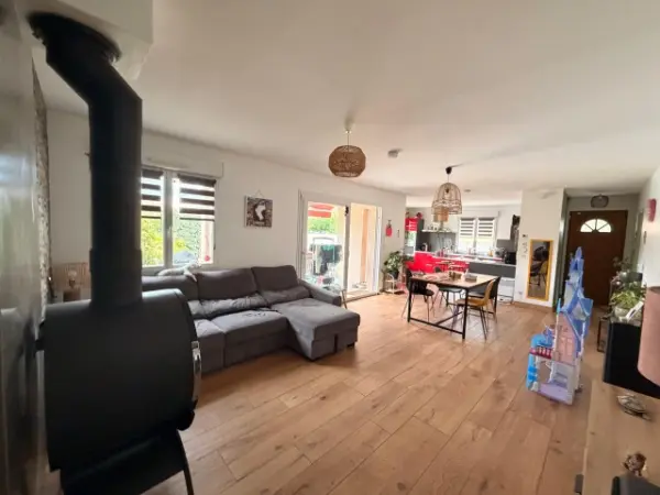 Saint-André-le-Gaz 38490 – Vente maison/villa 5&nbsp;pièces 4&nbsp;chambres