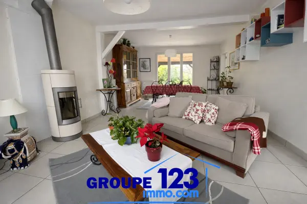 Charbuy 89113 – Vente maison/villa 8&nbsp;pièces 6&nbsp;chambres