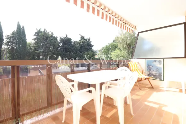 Cavalaire-sur-Mer 83240 – Vente appartement 2&nbsp;pièces 1&nbsp;chambre