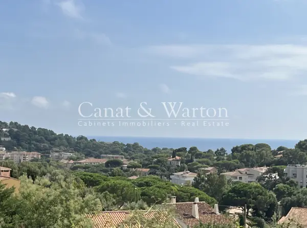 Cavalaire-sur-Mer 83240 – Vente terrain