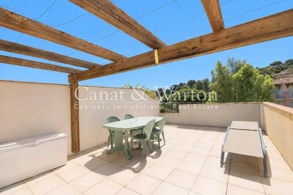 Cavalaire-sur-Mer 83240 – Vente appartement 4&nbsp;pièces 3&nbsp;chambres