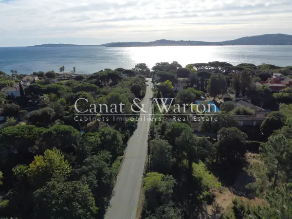 Grimaud 83310 – Vente terrain