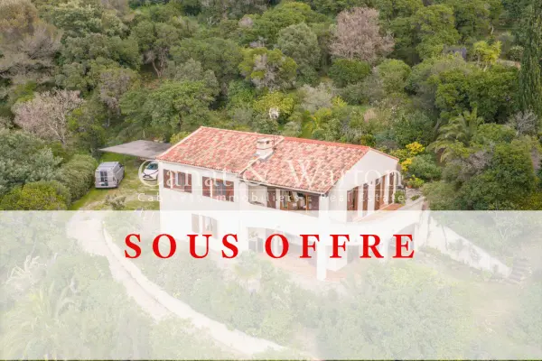 La Croix-Valmer 83420 – Vente maison/villa 7&nbsp;pièces 4&nbsp;chambres