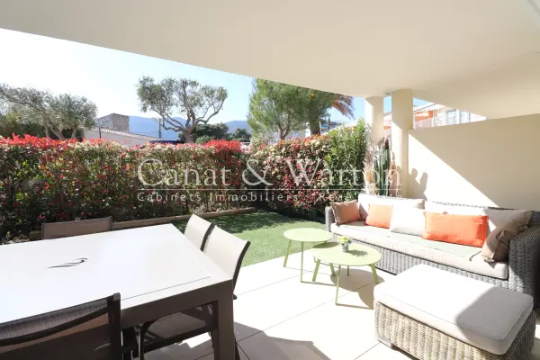 Cavalaire-sur-Mer 83240 – Vente appartement 3&nbsp;pièces 2&nbsp;chambres