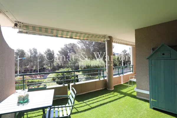 Cavalaire-sur-Mer 83240 – Vente appartement 3&nbsp;pièces 2&nbsp;chambres
