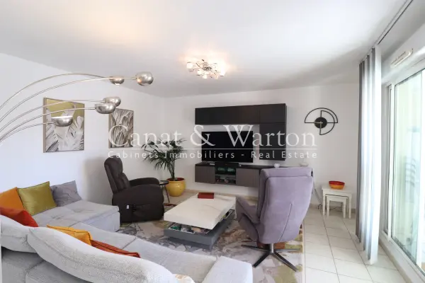 Cavalaire-sur-Mer 83240 – Vente appartement 5&nbsp;pièces 4&nbsp;chambres