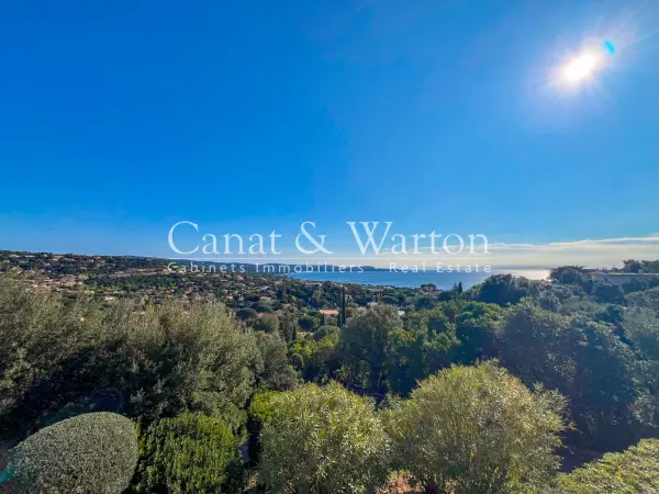 Cavalaire-sur-Mer 83240 – Vente maison/villa 7&nbsp;pièces 5&nbsp;chambres