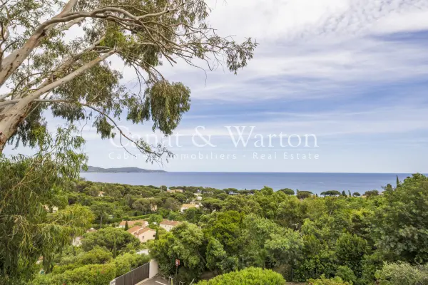 Cavalaire-sur-Mer 83240 – Vente maison/villa 4&nbsp;pièces 3&nbsp;chambres