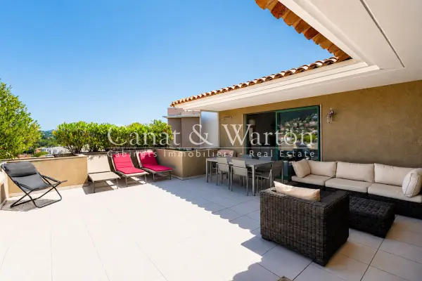 Cavalaire-sur-Mer 83240 – Vente appartement 4&nbsp;pièces 3&nbsp;chambres