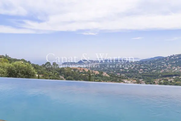 Cavalaire-sur-Mer 83240 – Vente maison/villa 6&nbsp;pièces 4&nbsp;chambres