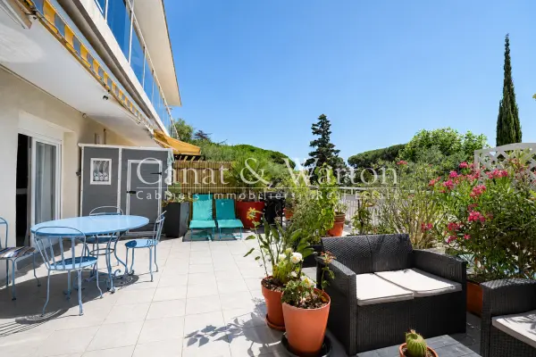 Cavalaire-sur-Mer 83240 – Vente appartement 3&nbsp;pièces 2&nbsp;chambres