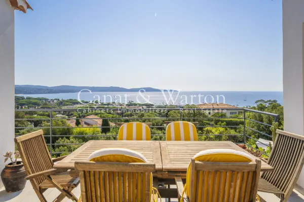 Cavalaire-sur-Mer 83240 – Vente maison/villa 8&nbsp;pièces 7&nbsp;chambres