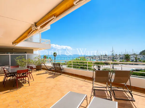 Cavalaire-sur-Mer 83240 – Vente appartement 2&nbsp;pièces 1&nbsp;chambre