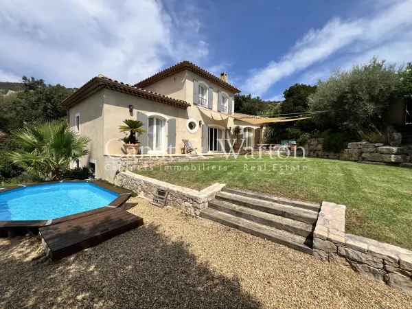 Cavalaire-sur-Mer 83240 – Vente maison/villa 5&nbsp;pièces 3&nbsp;chambres