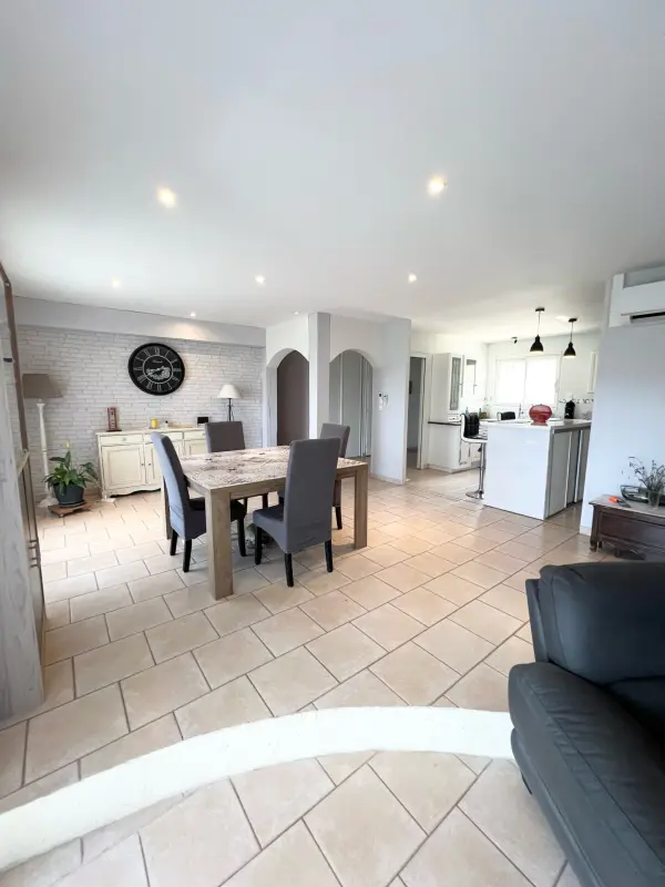 La Chapelle-aux-Brocs 19360 – Vente maison/villa 5&nbsp;pièces 3&nbsp;chambres