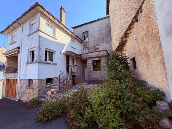 Ayen 19310 – Vente maison/villa 5&nbsp;pièces 3&nbsp;chambres