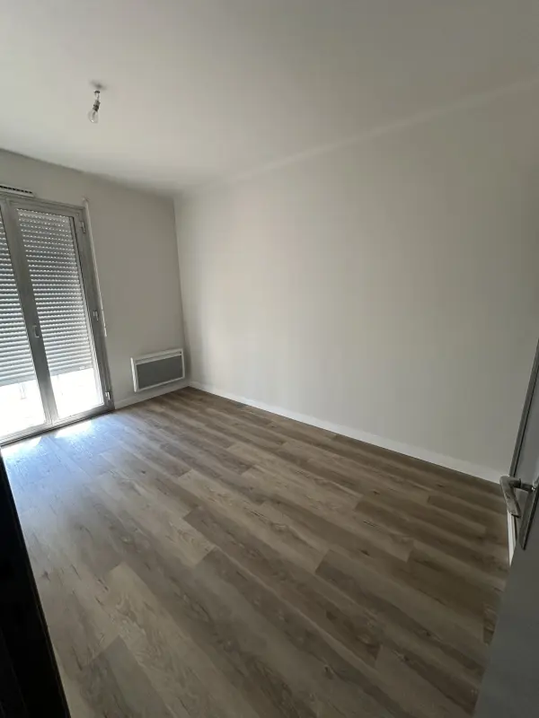Carpentras 84200 – Location appartement 3&nbsp;pièces 1&nbsp;chambre
