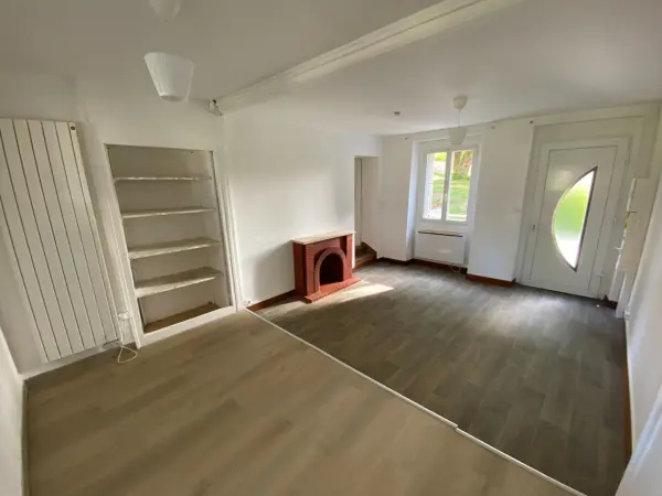 SENS BEAUJEU 18300 – Location maison/villa 3&nbsp;pièces 2&nbsp;chambres