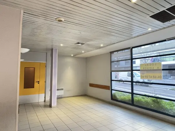 Perpignan 66000 – Location local