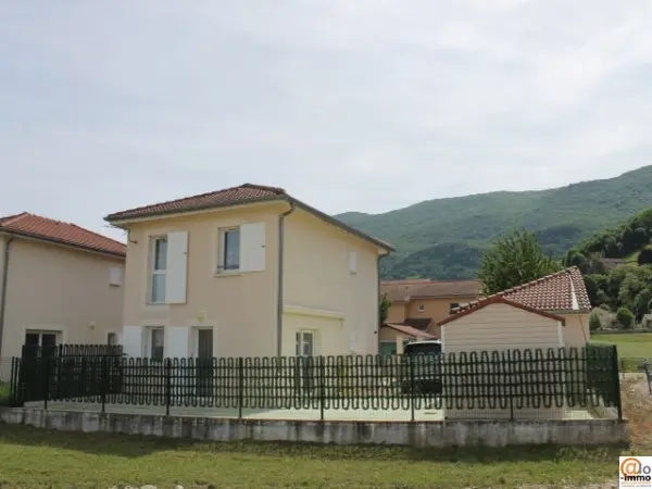 Hostun 26730 – Vente maison/villa 4&nbsp;pièces 3&nbsp;chambres