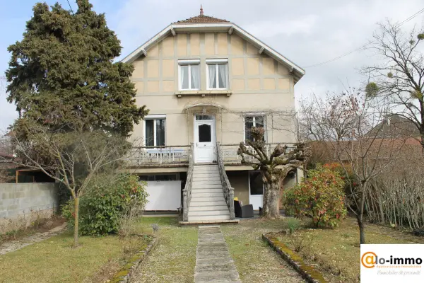 Saint-Marcellin 38160 – Vente maison/villa 10&nbsp;pièces 7&nbsp;chambres