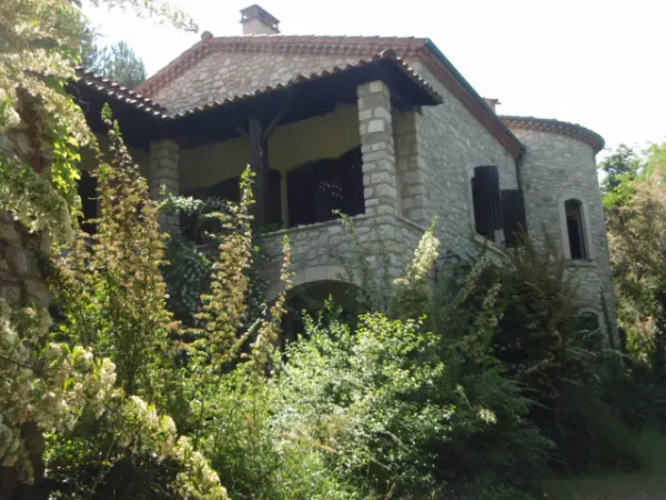 Die 26150 – Vente maison/villa 8&nbsp;pièces 6&nbsp;chambres