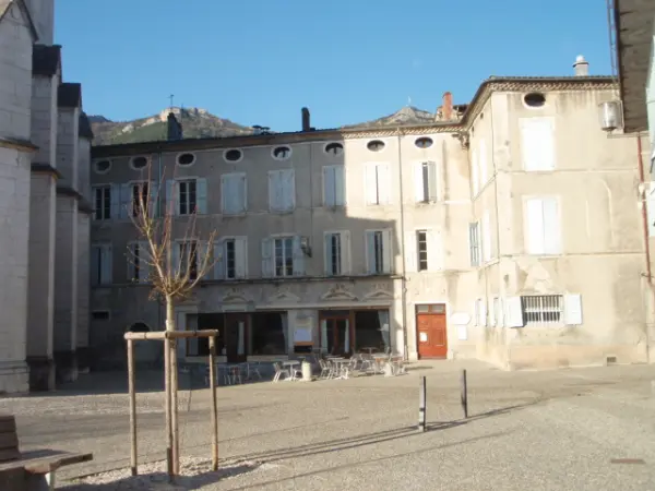 Die 26150 – Vente appartement 4&nbsp;pièces 3&nbsp;chambres