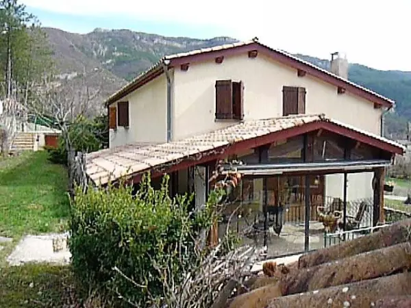 Saillans 26340 – Vente maison/villa 8&nbsp;pièces 6&nbsp;chambres