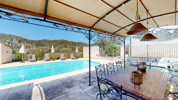 Allemagne-en-Provence 04500 – Vente maison/villa 9&nbsp;pièces 7&nbsp;chambres