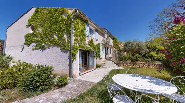 Gréoux-les-Bains 04800 – Vente maison/villa 9&nbsp;pièces 7&nbsp;chambres