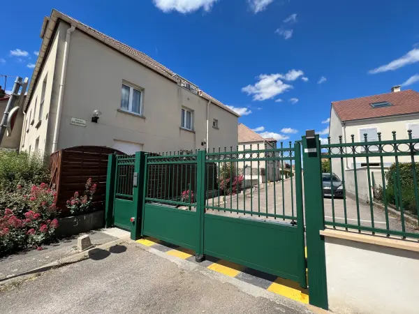 Neauphle-le-Château 78640 – Location appartement 2&nbsp;pièces 1&nbsp;chambre