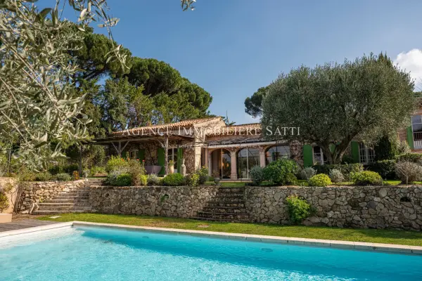 Saint-Tropez 83990 – Location maison/villa 4&nbsp;chambres