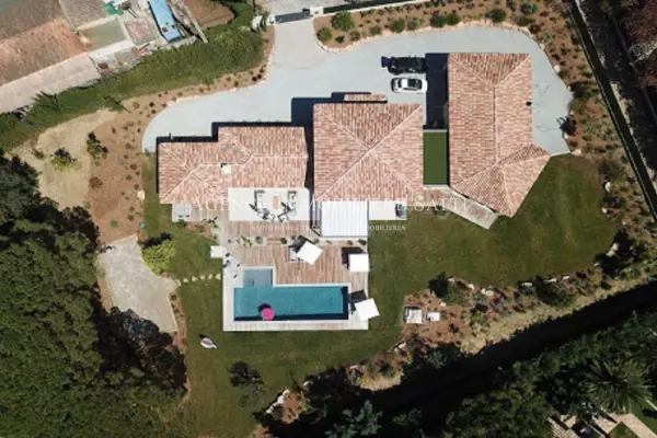 RAMATUELLE 83350 – Location maison/villa 8&nbsp;pièces 5&nbsp;chambres