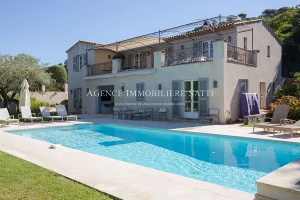 Saint-Tropez 83990 – Location maison/villa 7&nbsp;chambres