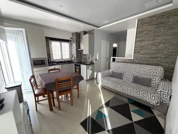 Menton 06500 – Vente appartement 3&nbsp;pièces 2&nbsp;chambres