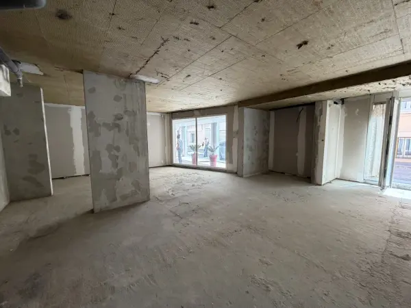 Beausoleil 06240 – Vente local 2&nbsp;pièces
